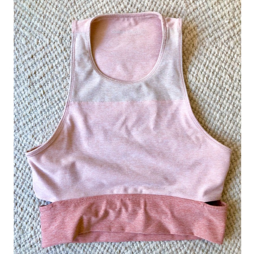 Outdoor Voices Athena Crop - blush pink